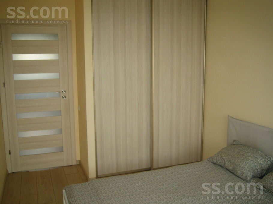 Apartment photo 2