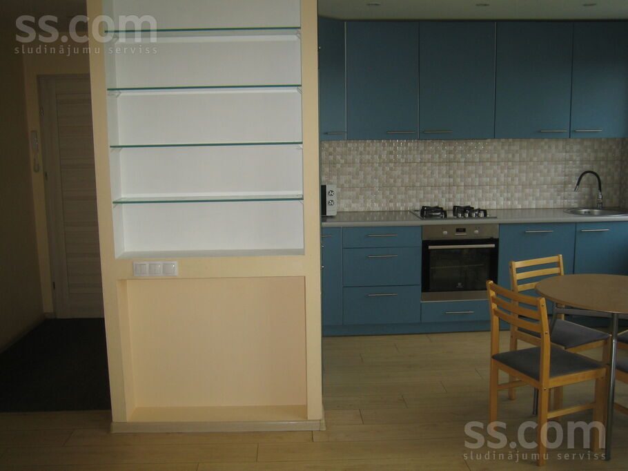 Apartment photo 8