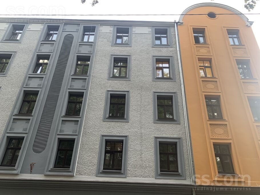 Alūksnes 1