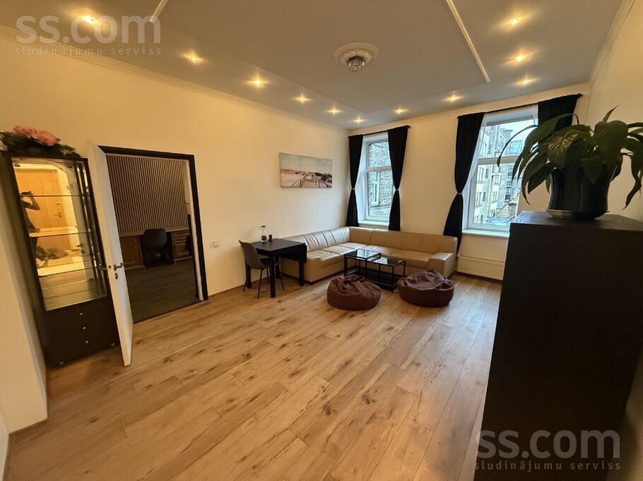 Apartment photo 6