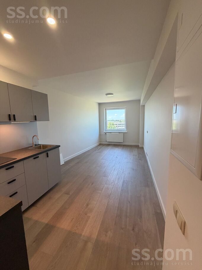 Apartment photo 2