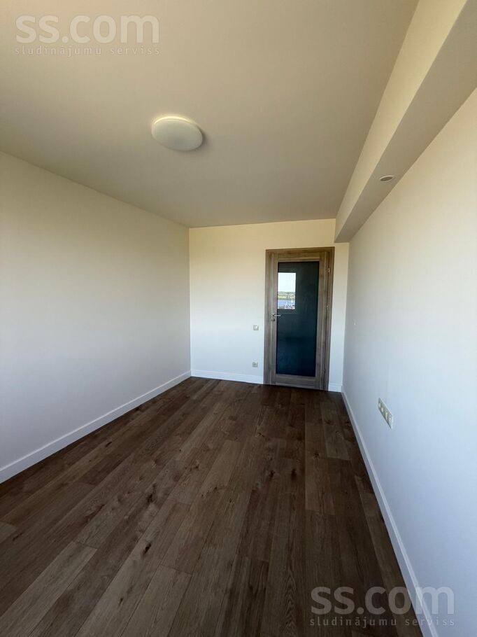Apartment photo 4