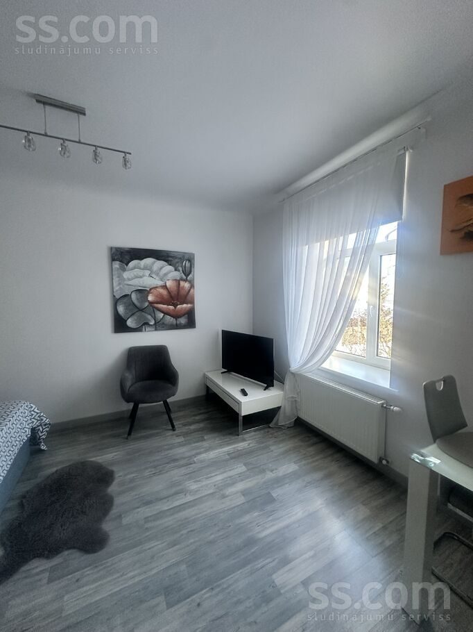 Apartment photo 9
