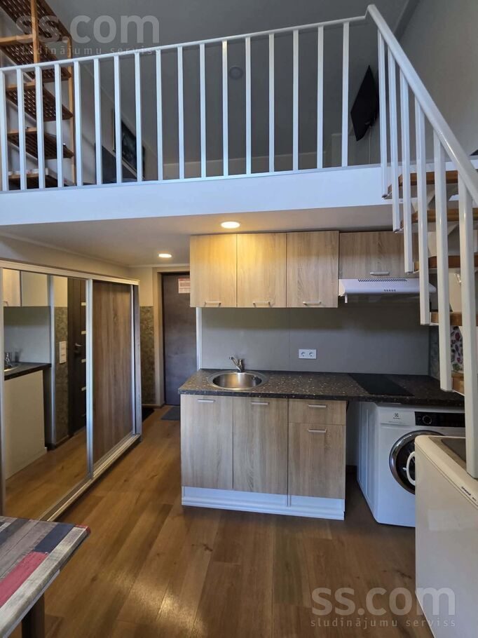 Apartment photo 2