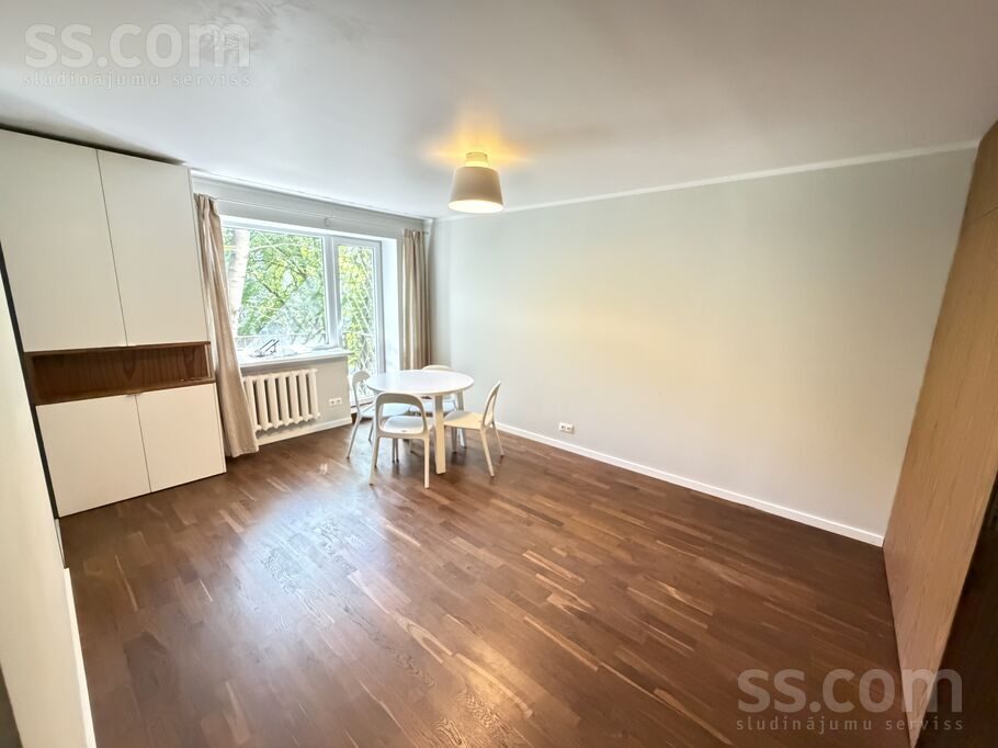 Apartment photo 2