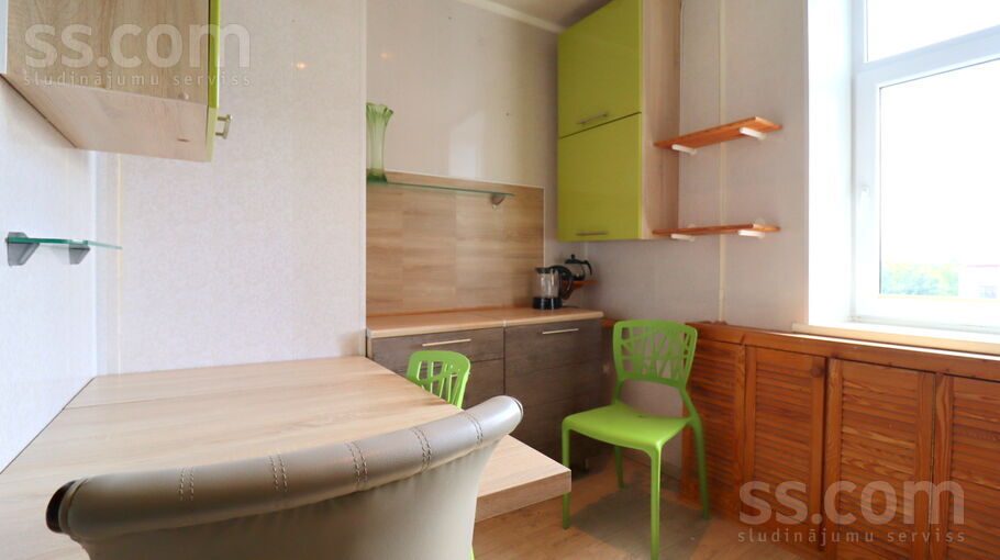 Apartment photo 2