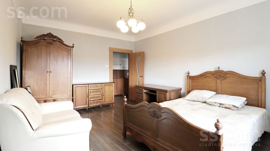 Apartment photo 7