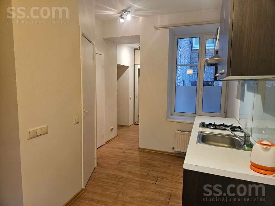 Apartment photo 3