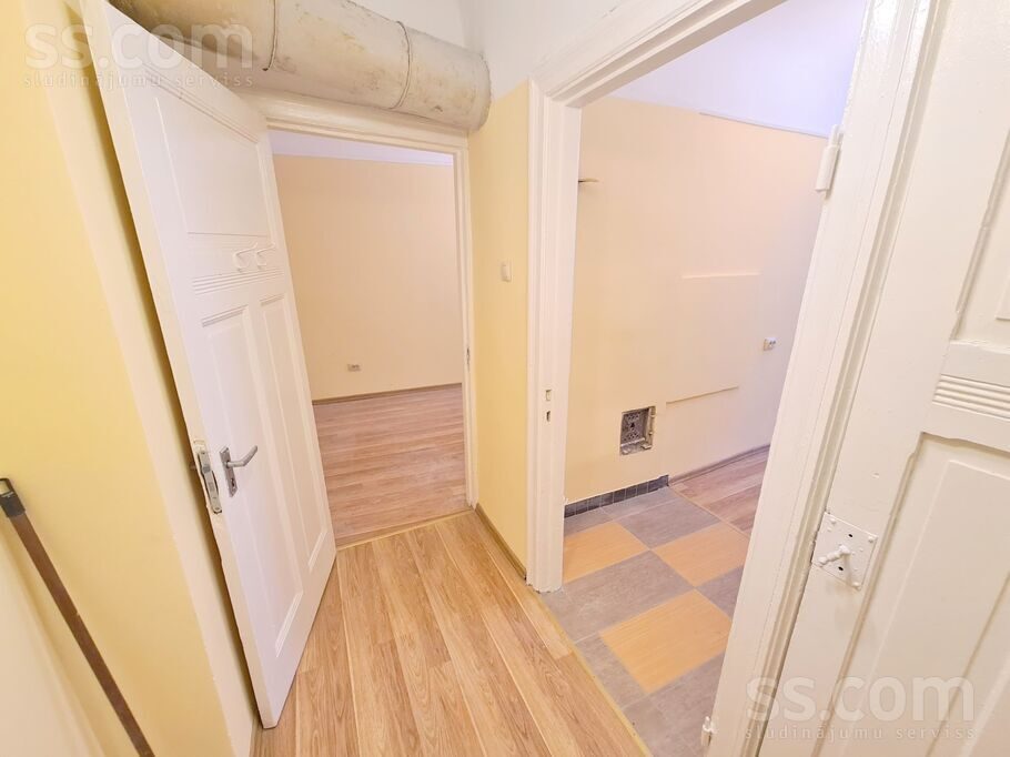 Apartment photo 4