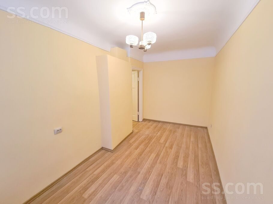 Apartment photo 3