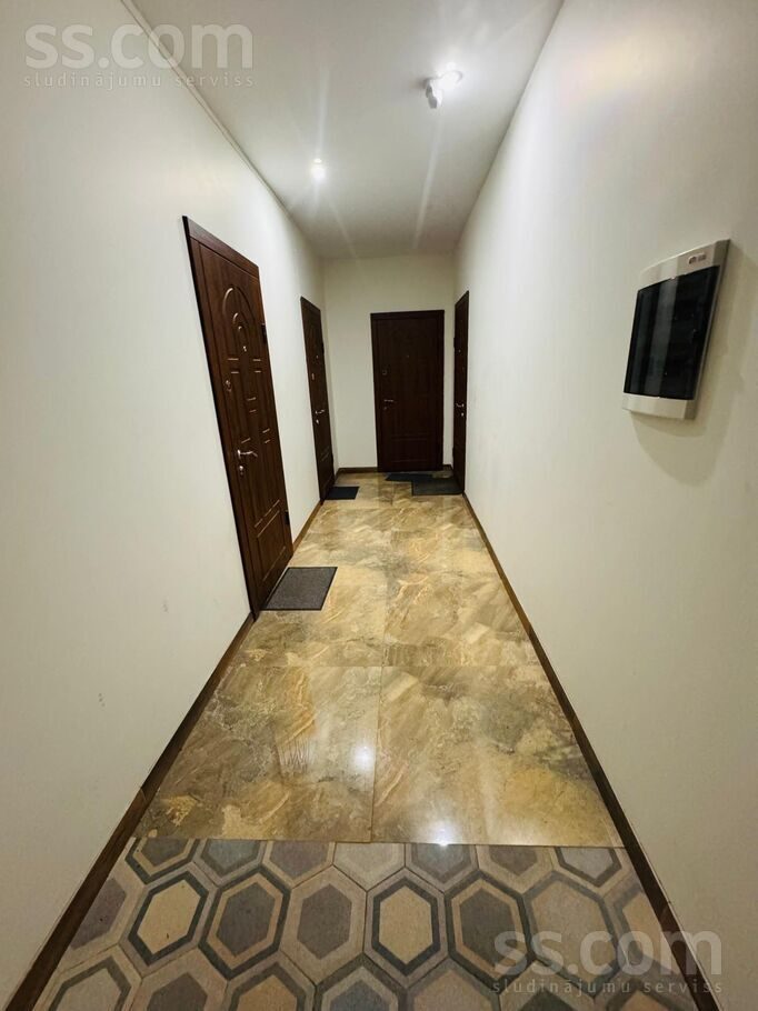 Apartment photo 7