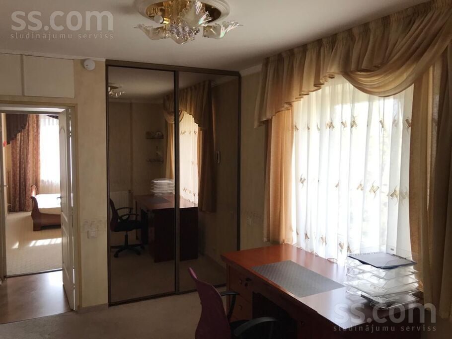 Apartment photo 6