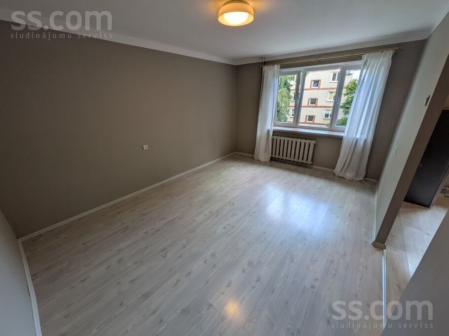 Apartment photo 2